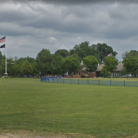 Maywood Memorial Park