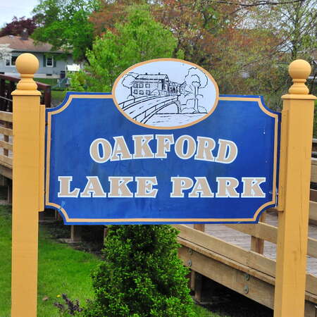 Oakford Lake Park
